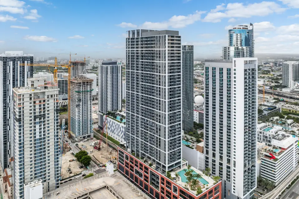 601 NE 1st Avenue NE 2906, Miami, FL 33132 Miami