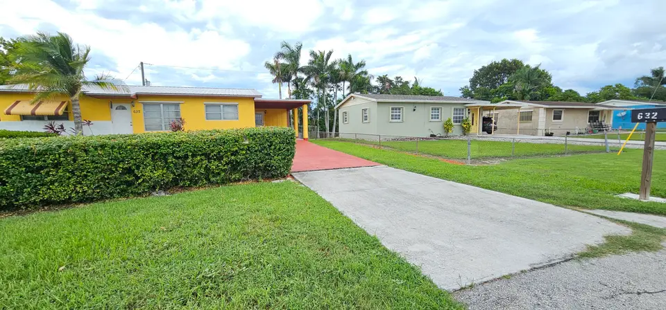 632 SW 13th Street, Belle Glade, FL 33430 Belle Glade