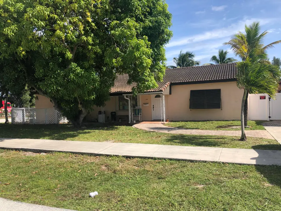 118 NW 4th Street, Boynton Beach, FL 33435 Boynton Beach