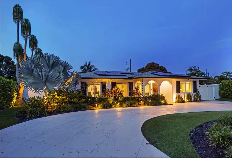 623 Jaeger Drive, Delray Beach, FL 33444 Delray Beach