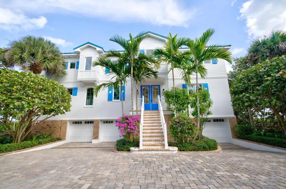 113 N Beach Road, Jupiter Island, FL 33455 Jupiter Island