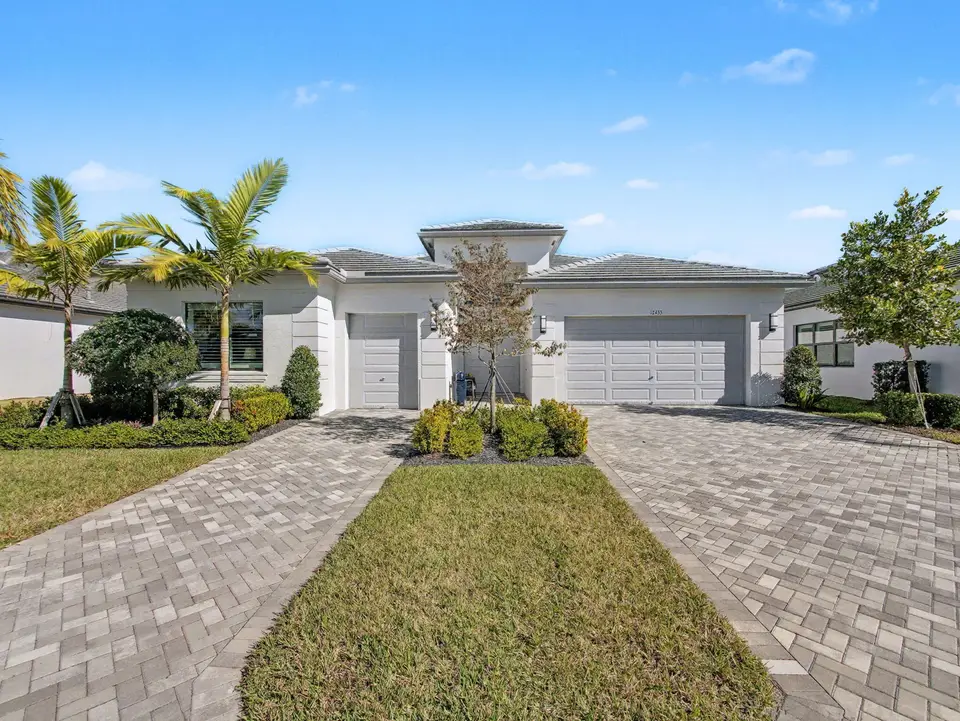 12433 SW Crystal Cove Drive, Port St. Lucie, FL 34987 Port St. Lucie