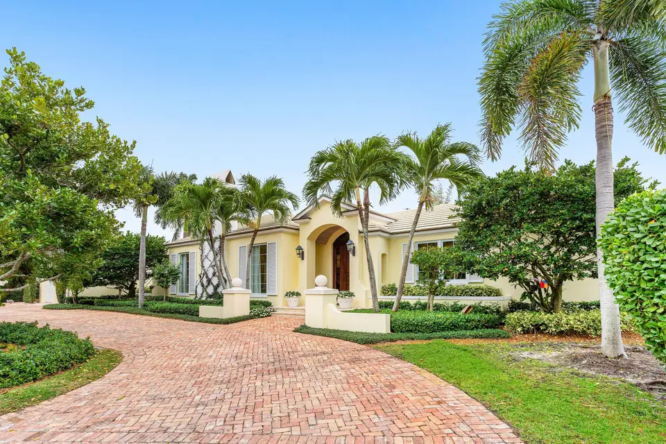 450 Banyan Road, Gulf Stream, FL 33483 Gulf Stream
