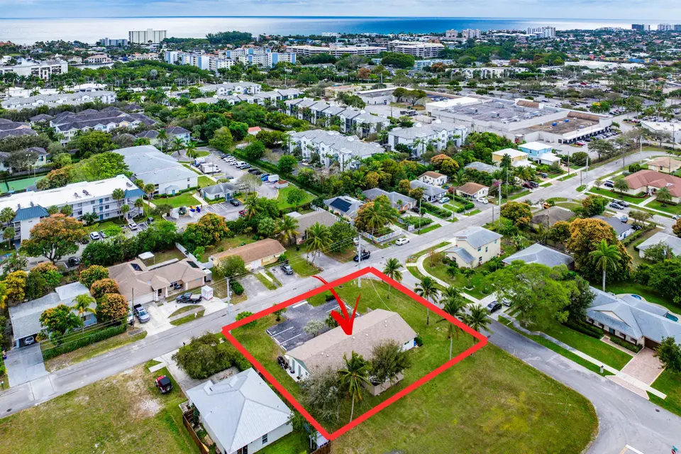 1040 Miami Boulevard 1,2,3, Delray Beach, FL 33483 Delray Beach