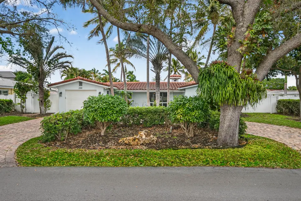 2081 NE 25th Street, Lighthouse Point, FL 33064 Lighthouse Point