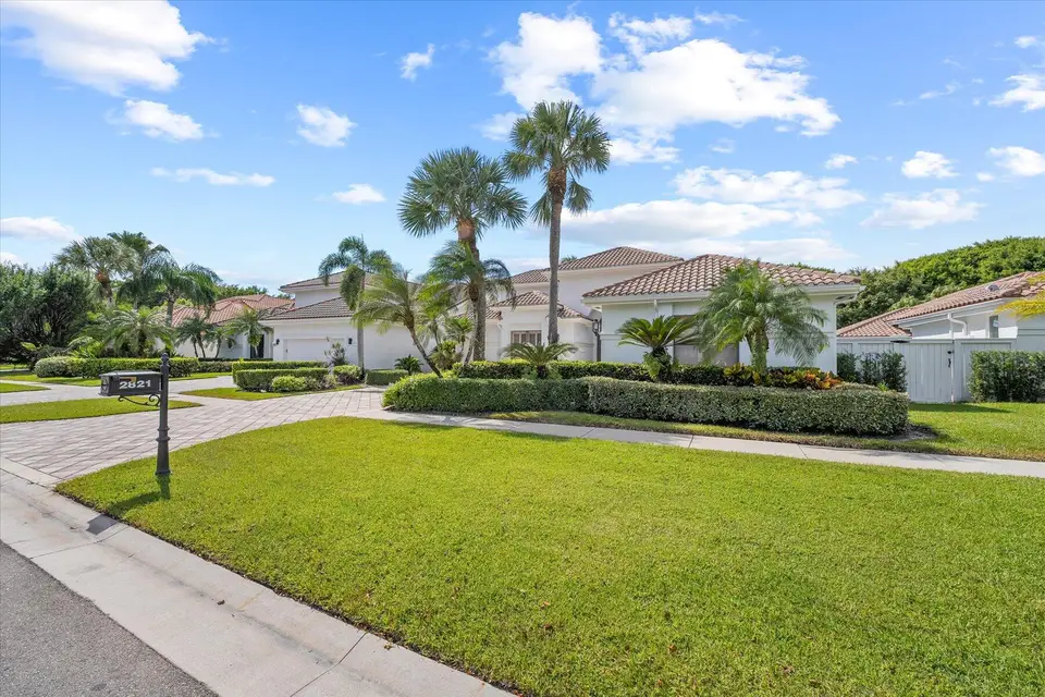 2821 Bent Cypress Road, Wellington, FL 33414 Wellington