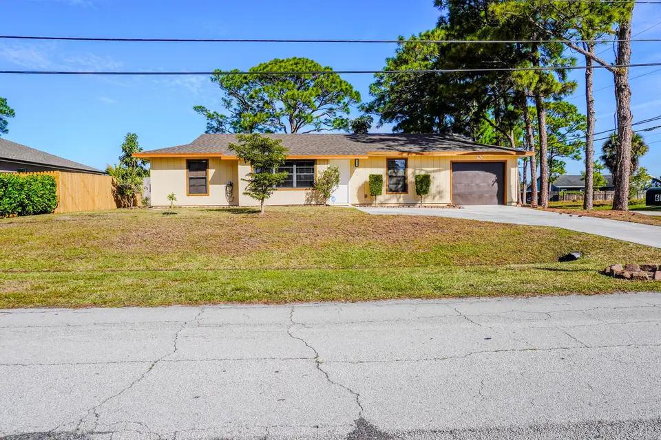 603 SW Todd Avenue, Port St. Lucie, FL 34983 Port St. Lucie