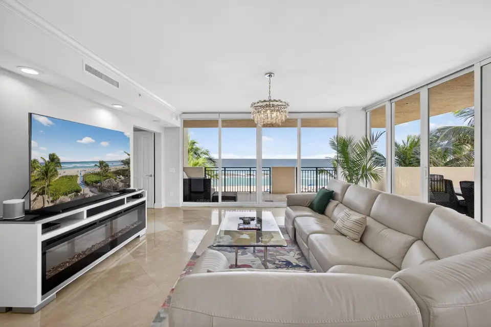 3800 N Ocean Drive 452, Singer Island, FL 33404 Singer Island