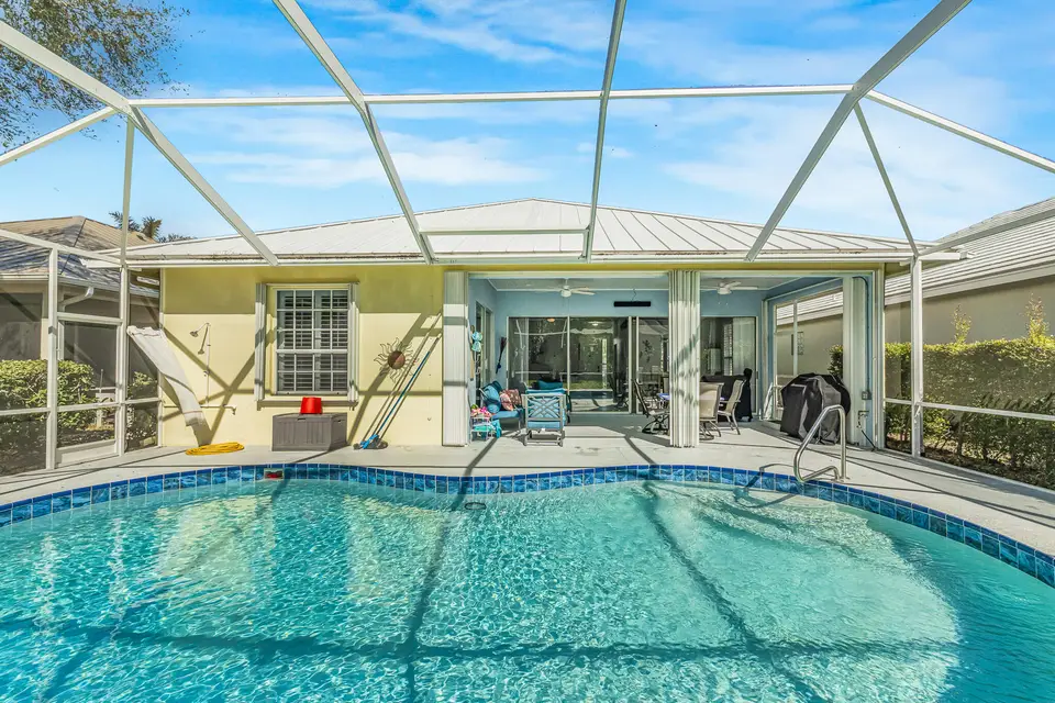 9421 Poinciana Court, Fort Pierce, FL 34951 Fort Pierce