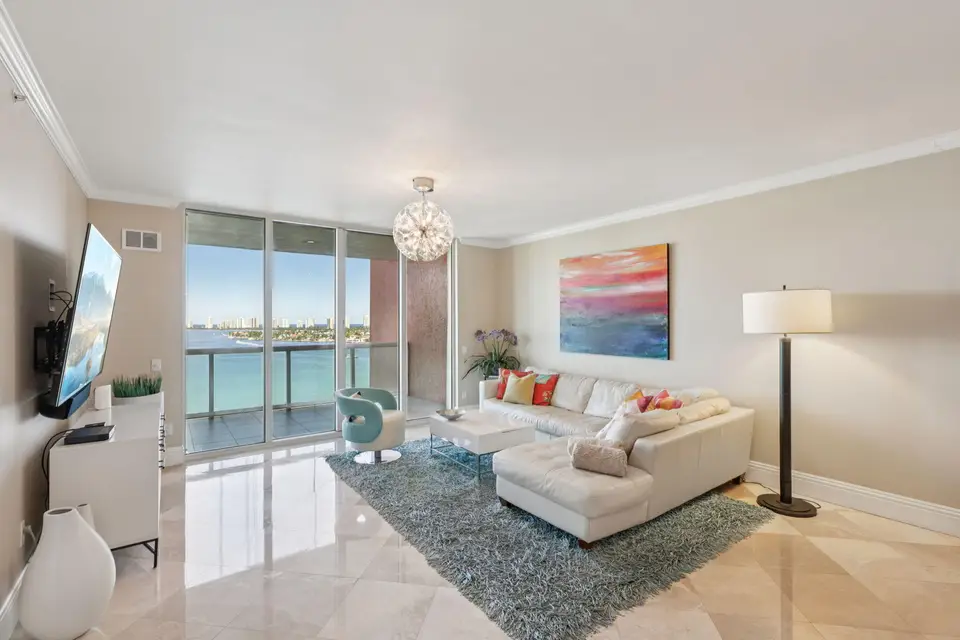 2650 Lake Shore Drive 1404, Riviera Beach, FL 33404 Riviera Beach