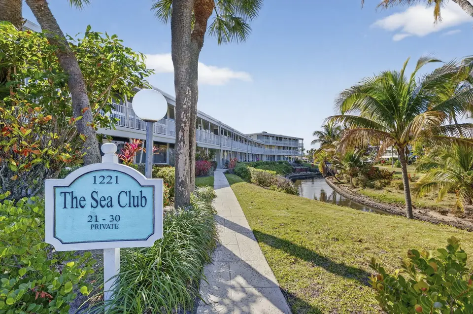 1221 Hillsboro Mile 23a, Hillsboro Beach, FL 33062 Hillsboro Beach