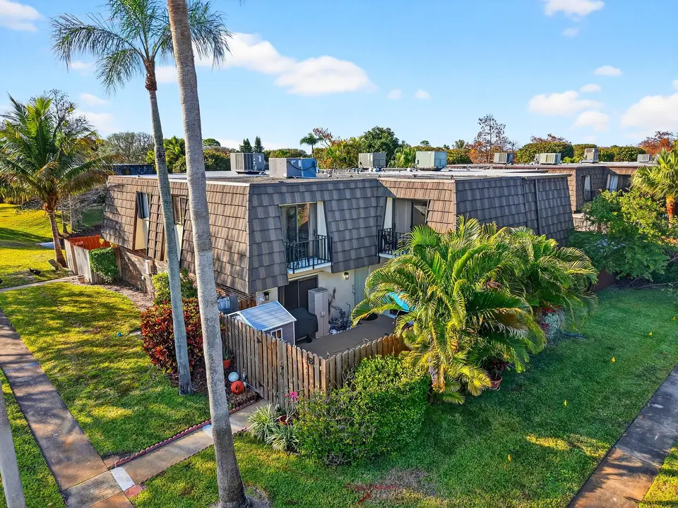 1545 W Forest Lakes Circle W B, West Palm Beach, FL 33406 West Palm Beach