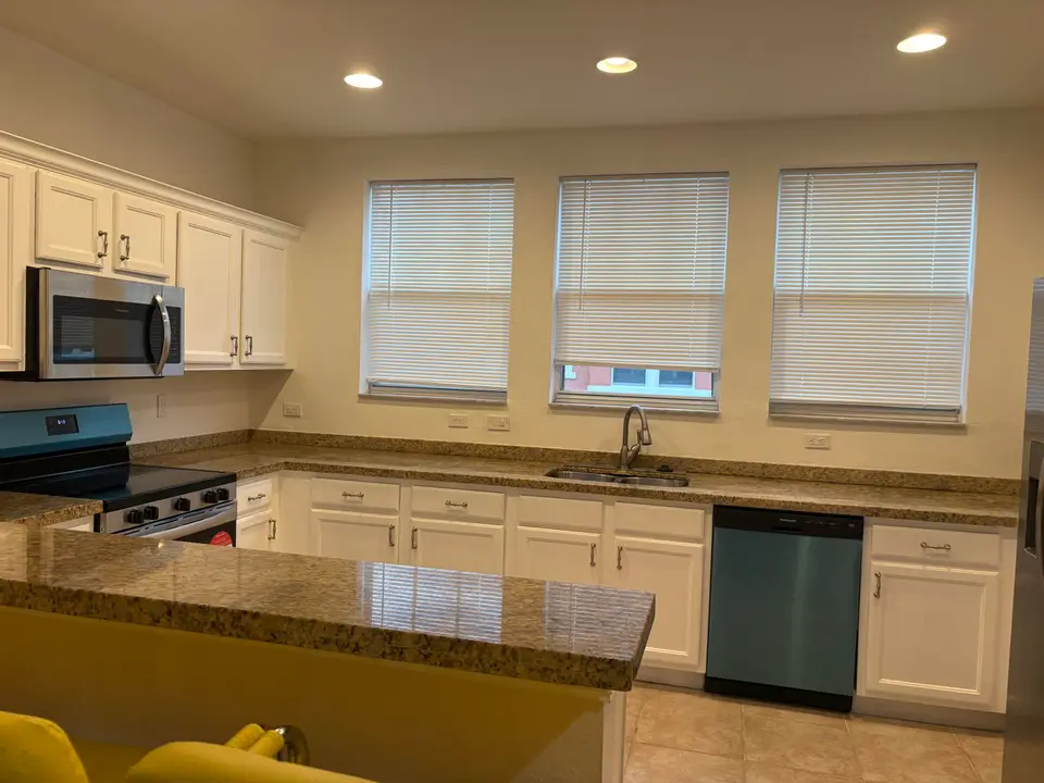 833 Millbrae Court 4, West Palm Beach, FL 33401 West Palm Beach