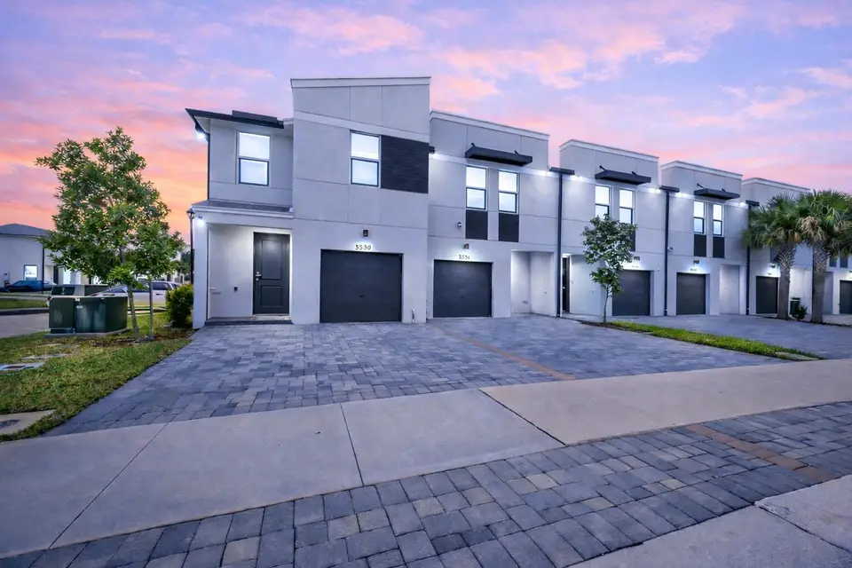 3550 San Bernardino Way, Palm Springs, FL 33461 Palm Springs