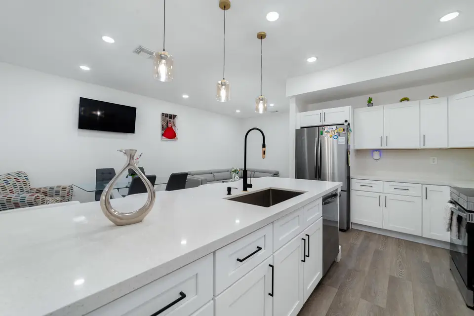 21105 NW 14th Place 4, Miami Gardens, FL 33169 Miami Gardens