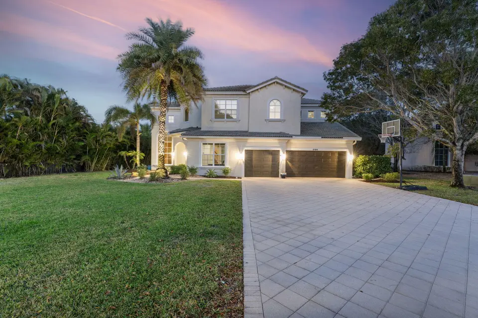 6104 Walnut Hill Drive, Lake Worth, FL 33467 Lake Worth