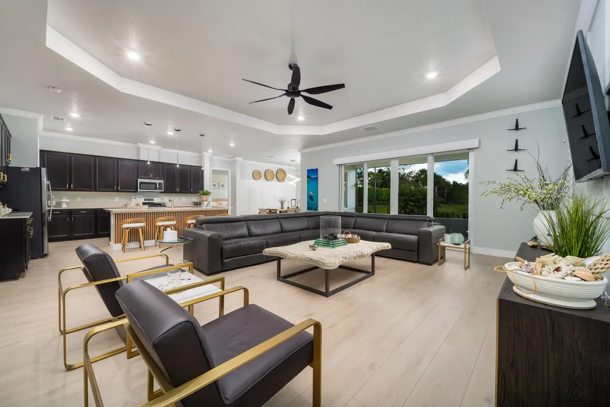 Kitchen & Great Room
