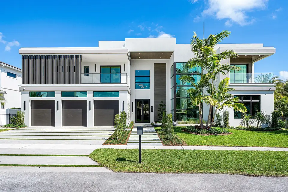299 NE 7th Street, Boca Raton, FL 33432 Boca Raton