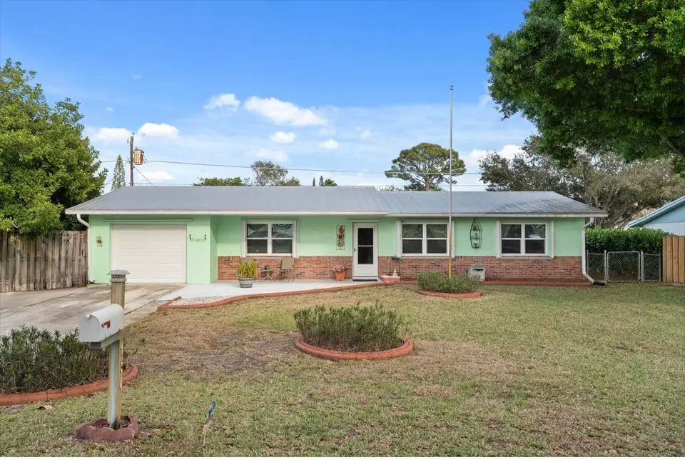 1341 SE Seashell Lane, Stuart, FL 34996 Stuart