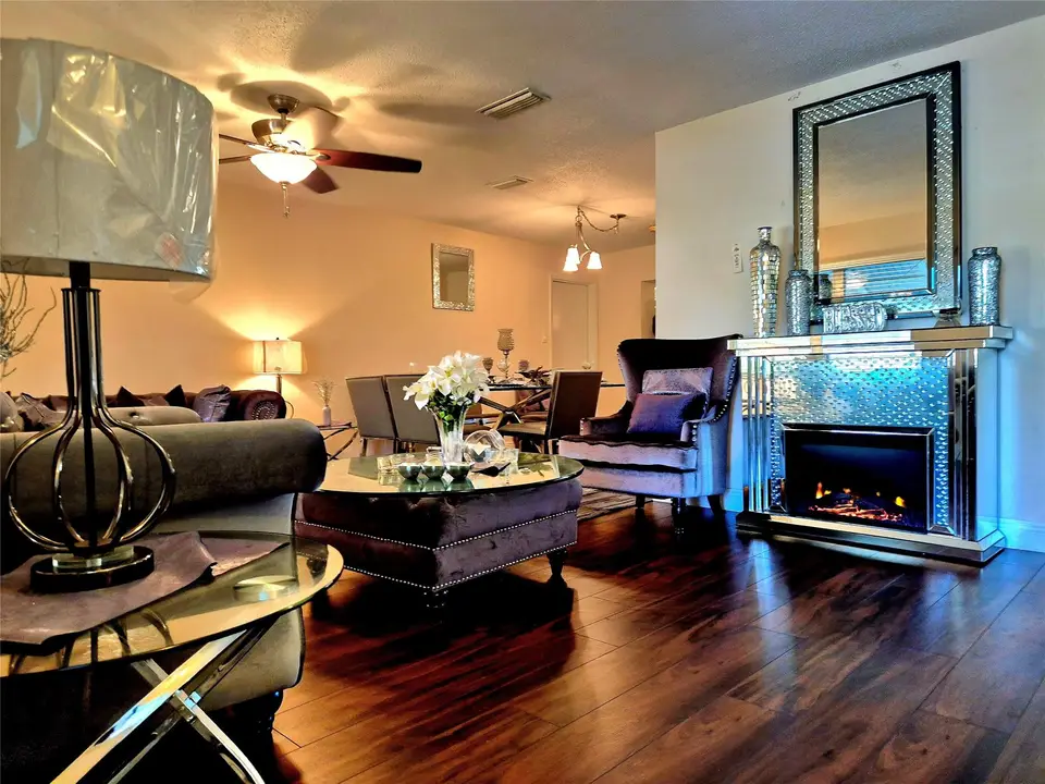 1390 NW 70th Lane, Margate, FL 33063 Margate