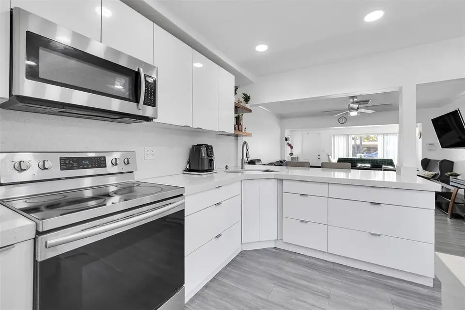 2535 Sherman Street, Hollywood, FL 33020 Hollywood