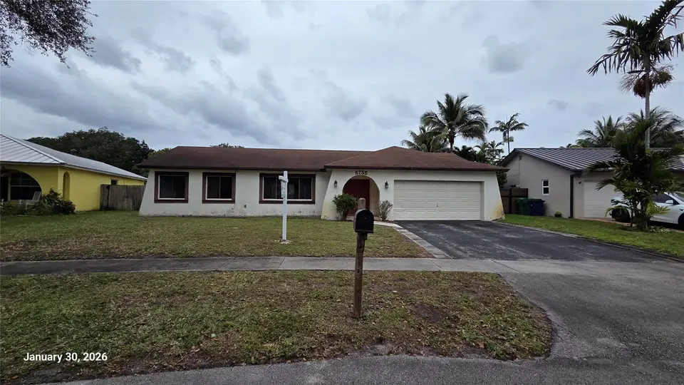 8755 SW 53rd Street, Cooper City, FL 33328 Cooper City