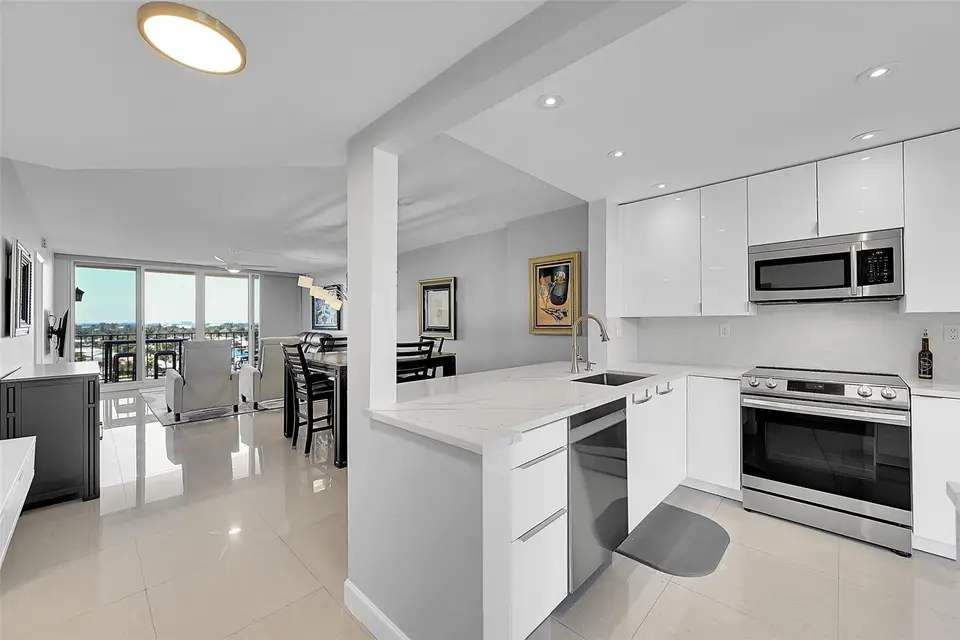 521 N Riverside Drive 707, Pompano Beach, FL 33062 Pompano Beach