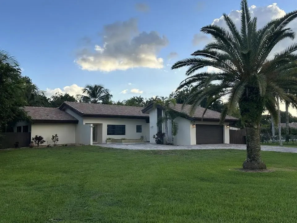 11460 SW 1st Court, Plantation, FL 33325 Plantation