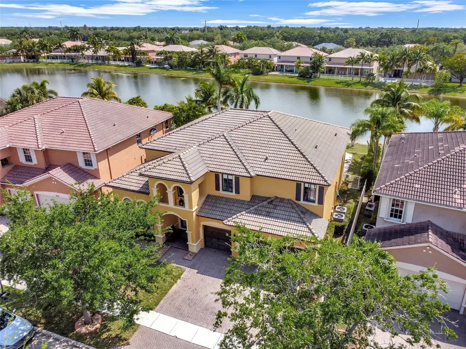 3872 W Hibiscus Street, Weston, FL 33332 Weston