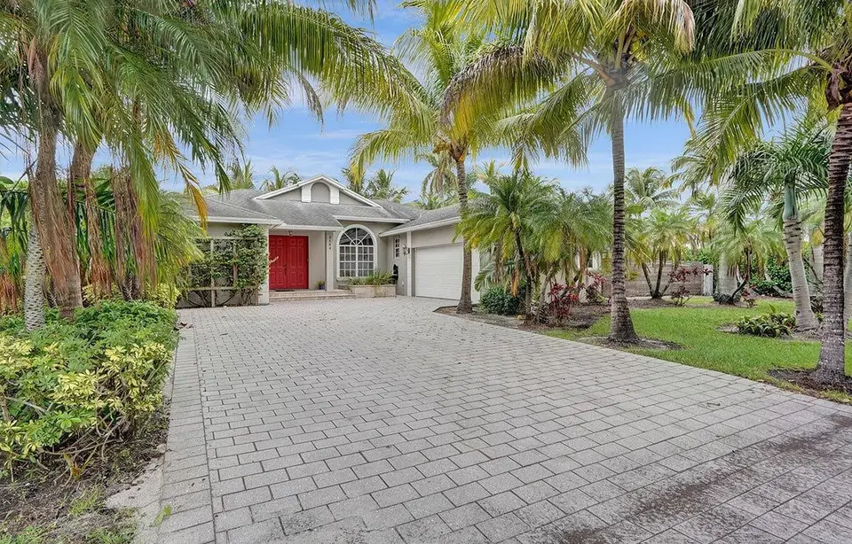 2105 SW 12th Terrace, Fort Lauderdale, FL 33315 Fort Lauderdale