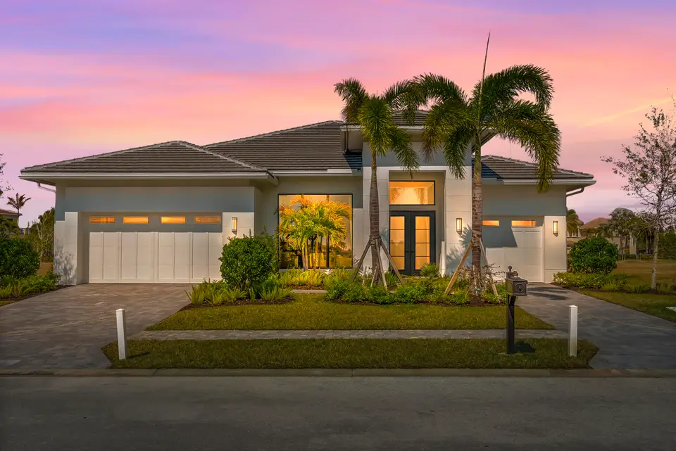 170 SE Rio Angelica, Port St. Lucie, FL 34984 Port St. Lucie