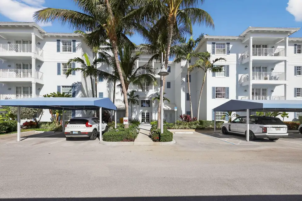 915 Bay Colony Drive S, Juno Beach, FL 33408 Juno Beach