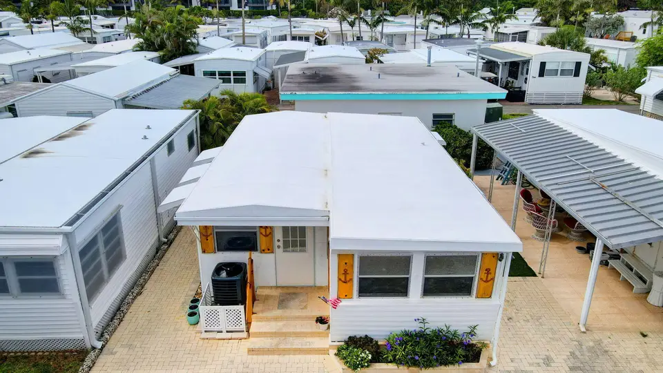 18 Juniper Drive J, Briny Breezes, FL 33435 Briny Breezes