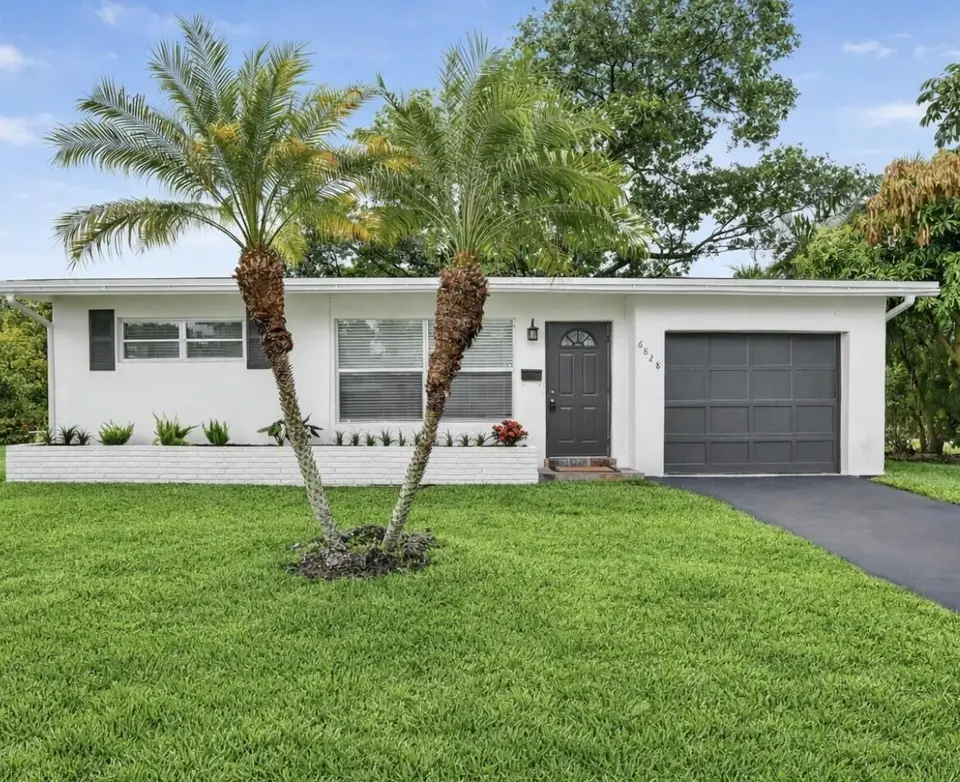 6828 NW 30th Street, Sunrise, FL 33313 Sunrise