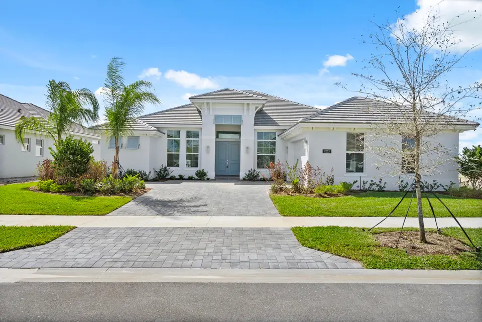 9203 SW Pinnacle Place, Port St. Lucie, FL 34987 Port St. Lucie