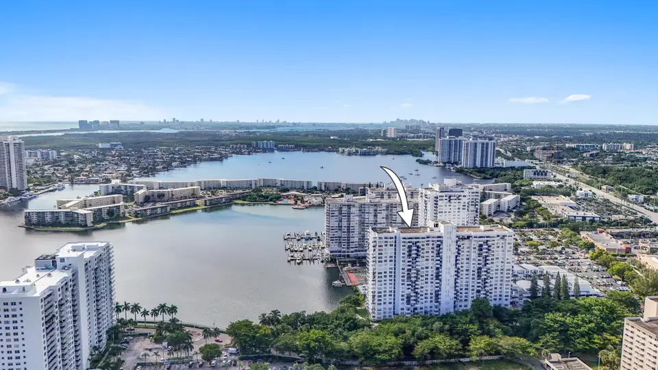 2780 NE 183rd Street 716, Aventura, FL 33160 Aventura