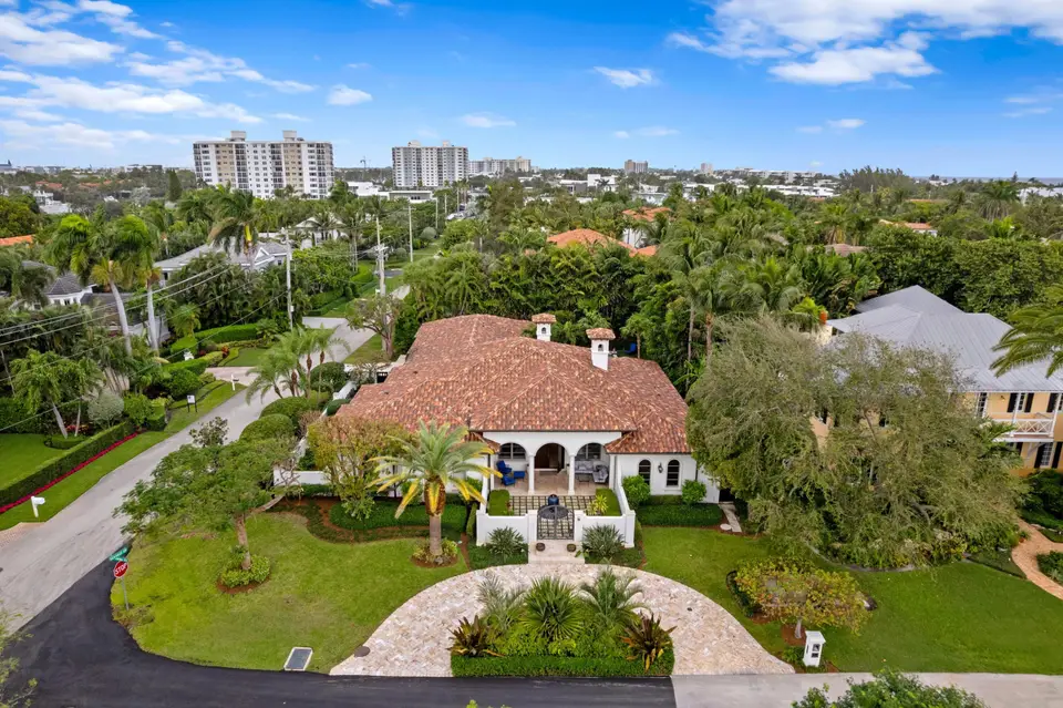 1005 Tamarind Road, Delray Beach, FL 33483 Delray Beach