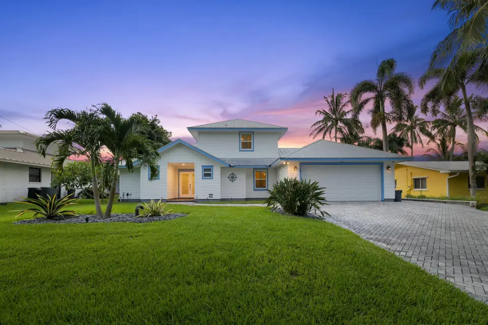 1359 SW Dyer Point Road, Palm City, FL 34990 Palm City