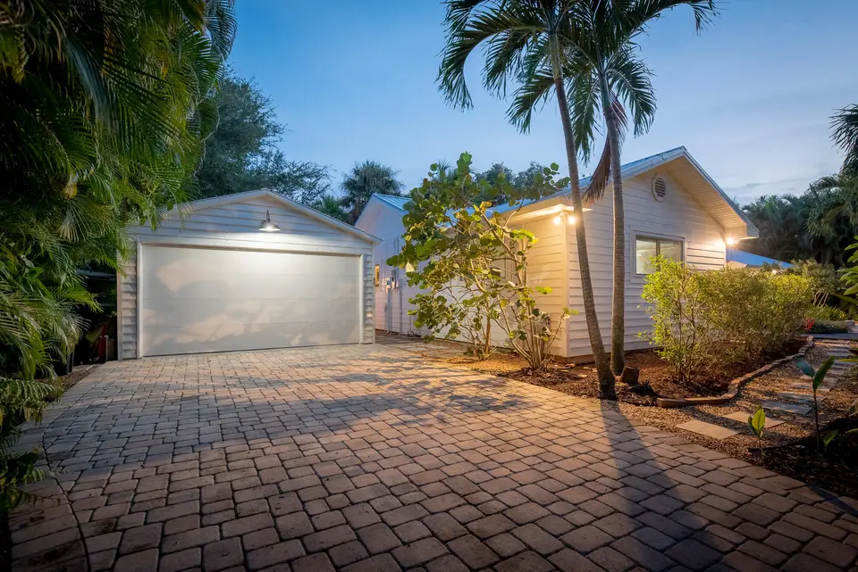 547 SW Riverview Street, Stuart, FL 34994 Stuart