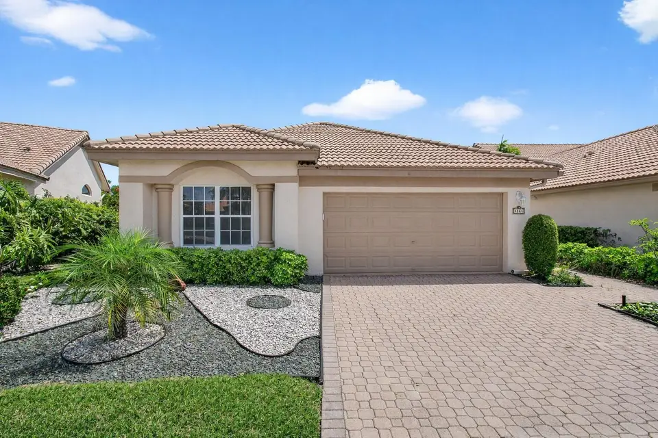 8864 Shoal Creek Lane, Boynton Beach, FL 33472 Boynton Beach