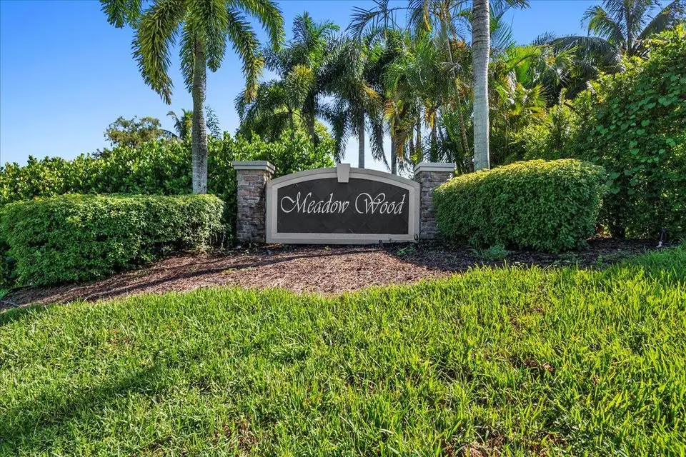 15575 Woodmar Court, Wellington, FL 33414 Wellington