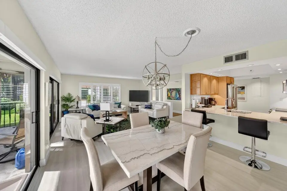 218 NE Edgewater Drive 218, Hutchinson Island, FL 34996 Hutchinson Island