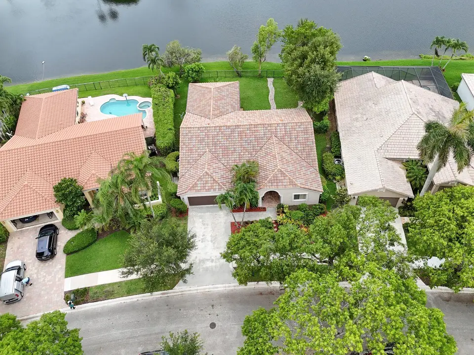 1968 Water Ridge Drive, Weston, FL 33326 Weston