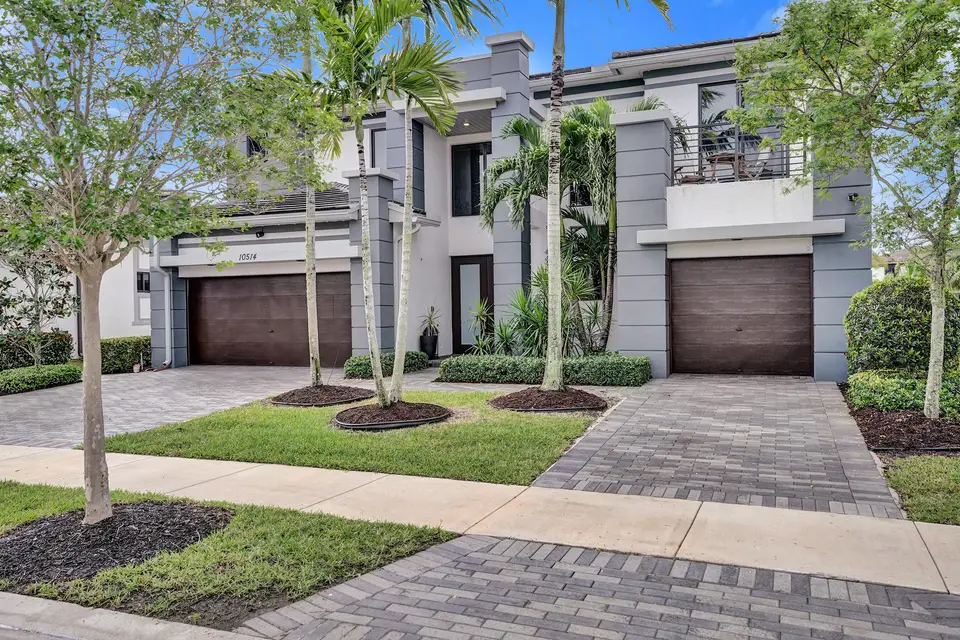 10514 N Lago Vista Circle, Parkland, FL 33076 Parkland