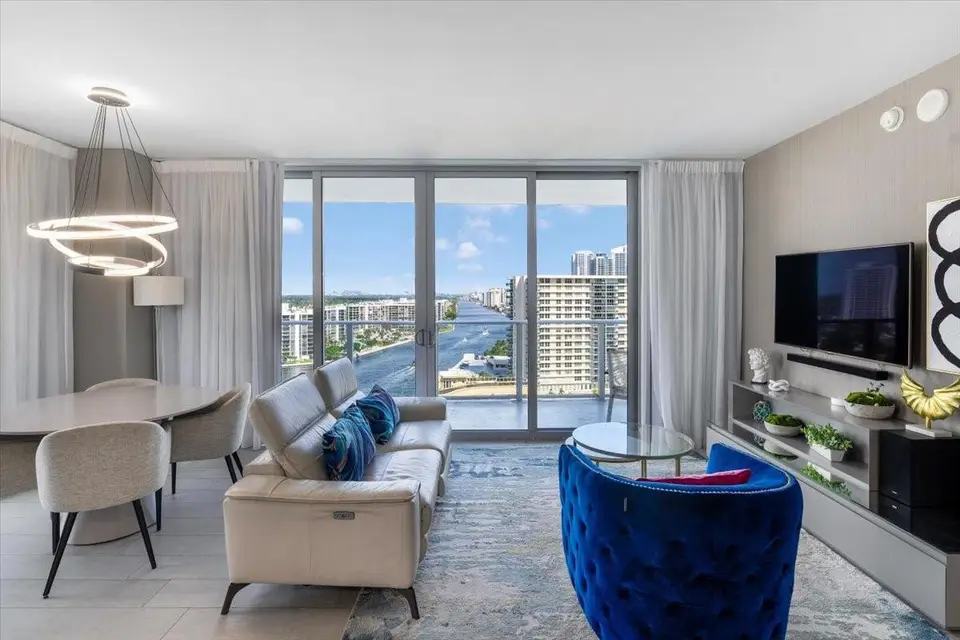 4010 S Ocean Drive R1102, Hollywood, FL 33019 Hollywood