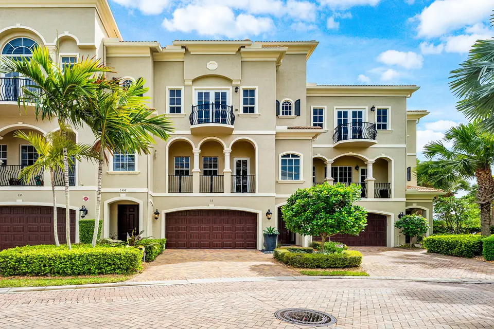 144 Tierra Lane 11, Jupiter, FL 33477 Jupiter