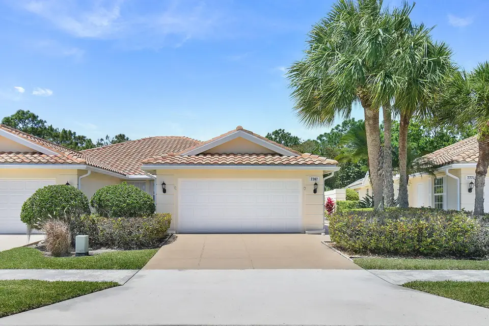 7767 SE Spicewood Circle, Hobe Sound, FL 33455 Hobe Sound