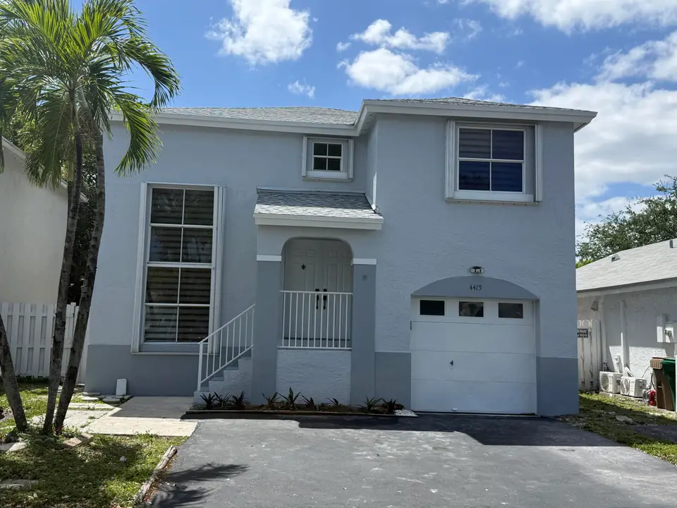 4415 SW 72nd Terrace, Davie, FL 33314 Davie