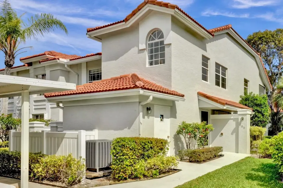 7669 Springwater Place 202, Boynton Beach, FL 33437 Boynton Beach