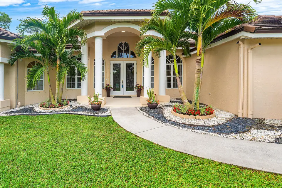 12328 85th Road N, West Palm Beach, FL 33412 West Palm Beach